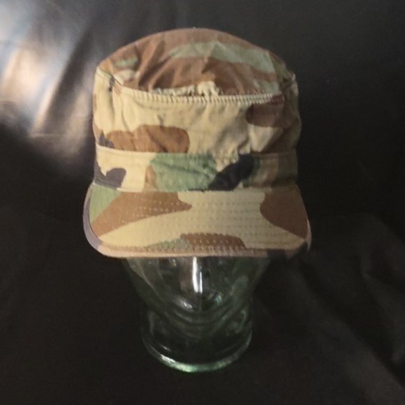 Authentic Military Cap - Picture 2 of 2